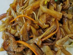 炒牛河-八珍·广式煎饺·广州老字号(北京路总店)