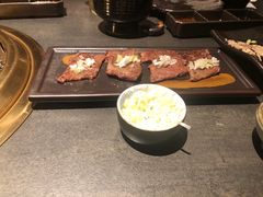 -铭牛烧肉·和牛海鲜自助(高新月牙湖店)