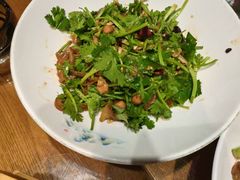 -黄泥岗·地道湖北菜(奥特莱斯店)