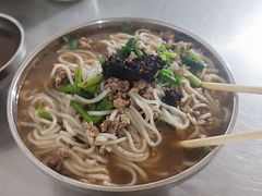 -正宗杨记普洱酸醋米线(总店)