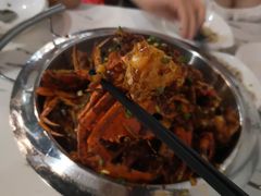 -凤凰路何眼镜香辣蟹(花果园店)