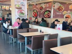 大堂-李先生牛肉面大王(东营友谊广场店)