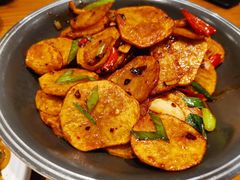 干锅土豆片-巴依老爷新疆美食(常营店)