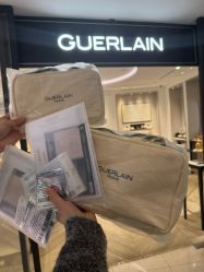 -法国娇兰精品店