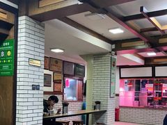 -建新园过桥米线(宝善街店)