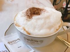 -Majestic Café