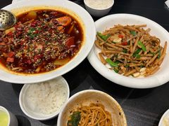 -国人川菜(李家村建东街店)
