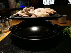 竹荪菌猪肚鸡小锅-洪氏嗨捞·广东猪肚鸡·椰子鸡火锅(西咸万象城店)