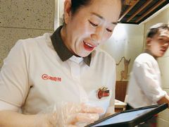 -海底捞火锅鲜切牛肉主题店(长寿路店)
