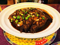 大梅鱼并鲳鱼红烧-宁波状元楼酒店(和义路店)