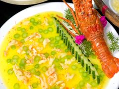 白雪藏龙虾球-百丈园龙江啫神馆