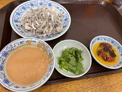 老北京爆肚-门框胡同百年卤煮(新街口店)