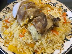 -伊带伊路新疆美食府(呼家楼店)