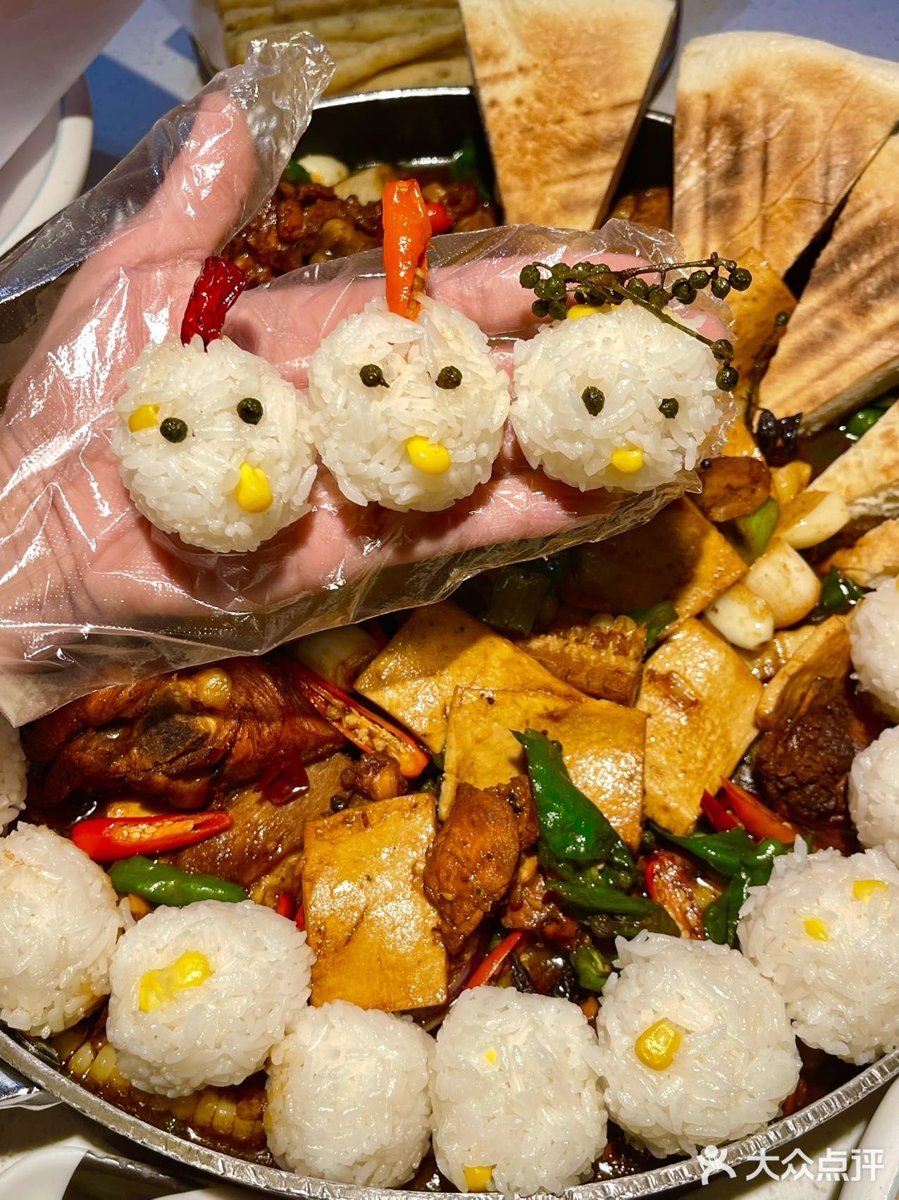 在郑州，一去再去的麻辣炒鸡（附隐藏干饭法）