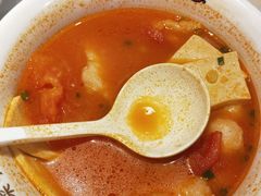 -渝是乎酸菜鱼·川渝小炒(新世界百货望京店)