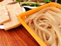 -牛华八婆麻辣烫(起源店)
