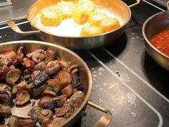 -圣丰索菲特·2 On 988 Café 自助餐厅