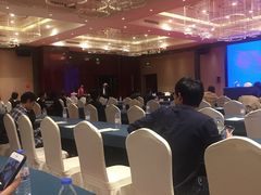 8楼会议室-昆山皇冠国际会展酒店