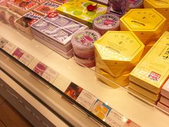 零售区-好利来(朝外店)