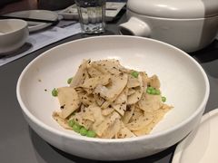 松露酱炒笋尖-小大董·烤鸭(观景餐厅·南京西路店)