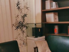 -荷风细雨·中国茶宴(世纪大道店)