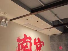 -杨氏青龙虾·吃蟹季(金盛路总店)