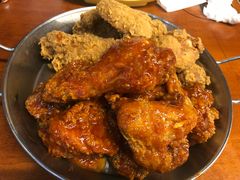 -BHC炸鸡(明洞总店)