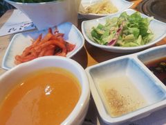 -唯成•韩国炭火烤肉 유성고기