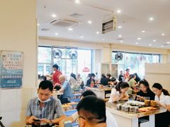 -重庆风光老灶火锅城(同德广场店)