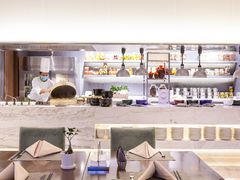 -筠咖啡西餐厅(上海国展宝龙丽筠酒店)