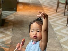 -筠咖啡西餐厅(上海国展宝龙丽筠酒店)