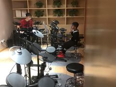 -IN-SHOW音秀音乐艺术中心 架子鼓钢琴(大宁校区)