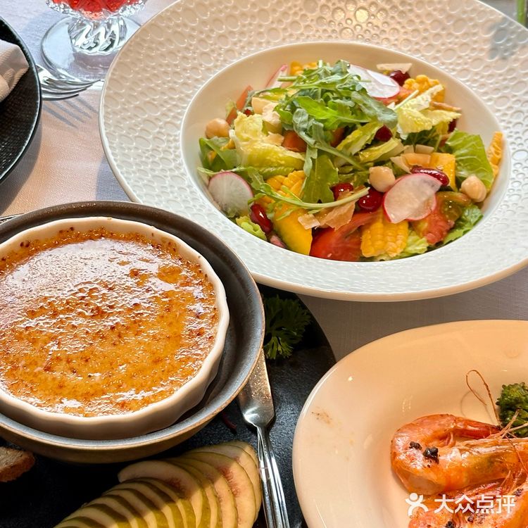 哈尔滨📍来这家餐厅过生日 可太高级啦~