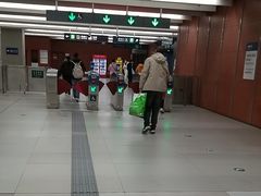 -海淀五路居(地铁站)