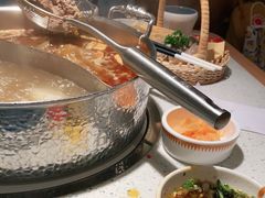 -左庭右院鲜牛肉火锅(环球港店)