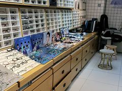 -沫芮眼镜·蔡司官方授权店(人民广场店)