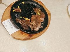-纽斯特牛排自助餐厅(浦江万达店)