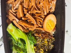 -黔江鸡杂•剁椒卤肉饭(蟠龙小学店)