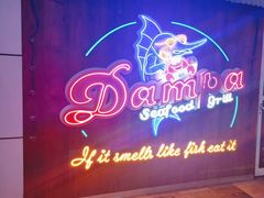 -Dampa Seafood Grill - Dubai