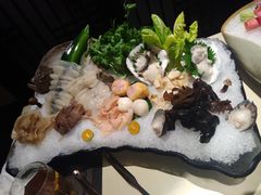 -余欢领鲜火锅(新街口店)
