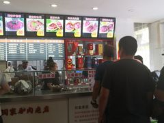 -闫家驴肉老店(华电一校店)