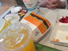 -麦当劳(虹梅路地铁站店)