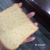 大概因为是童年到现在都存在，熟悉得不得了