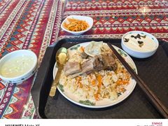 -大食代美食广场(上海中心店)