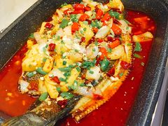 -重庆万州烤鱼(鼎好鱼餐饮临港宝龙店)