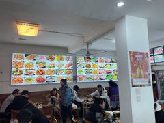 大堂-随意石板烧(大理古城店)