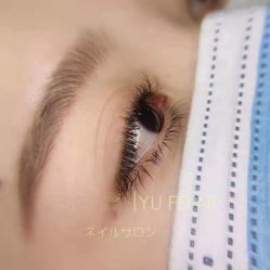 -潮店·虞妃妮轻奢美甲美睫馆