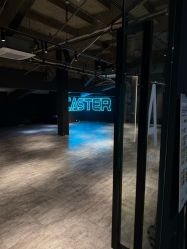 -CASTER跳舞俱乐部