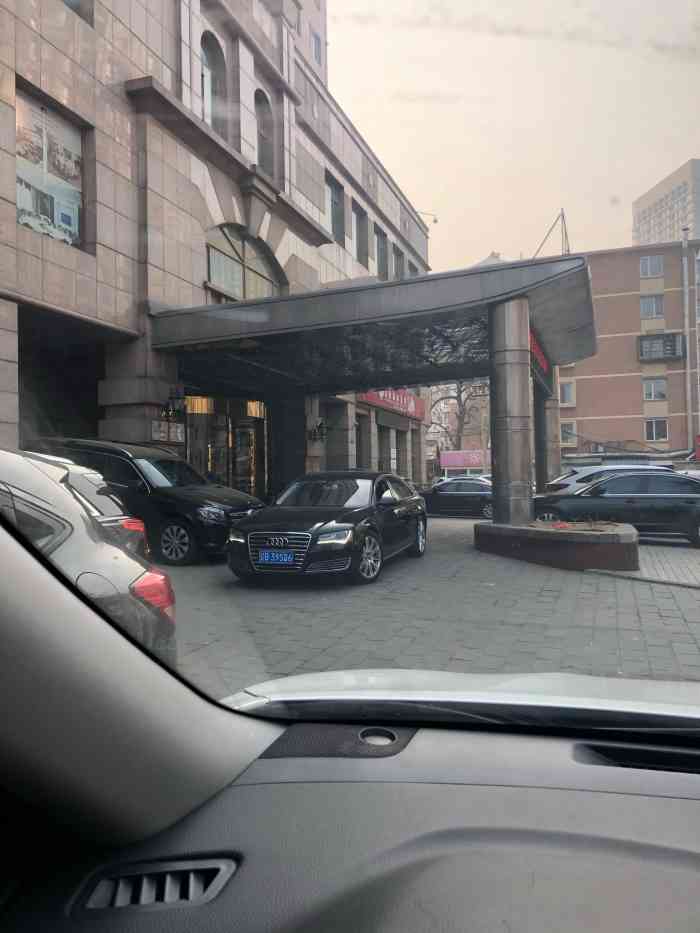 大连新嘉信酒店-"大连嘉信国际酒店,位于三八广场附近,往南.