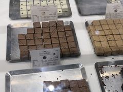 -VENCHI 闻绮(北京国贸商城店)
